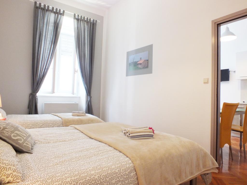 Apartman Draguc Pula Exterior photo
